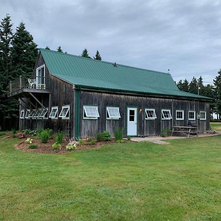 بيت شباب The Barn At Spry Point Little Pond المظهر الخارجي الصورة