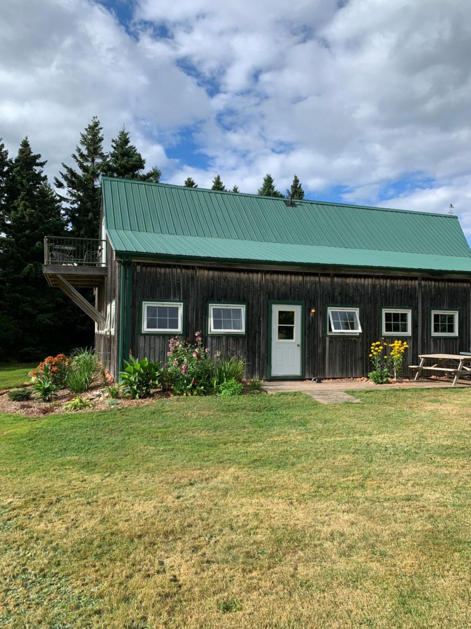 بيت شباب The Barn At Spry Point Little Pond المظهر الخارجي الصورة